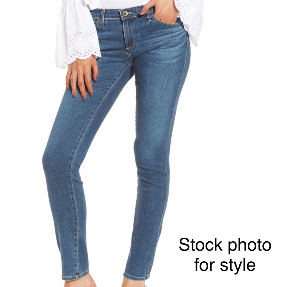 BNWT AG "THE STILT" CORDUROY CIGARETTE JEANS